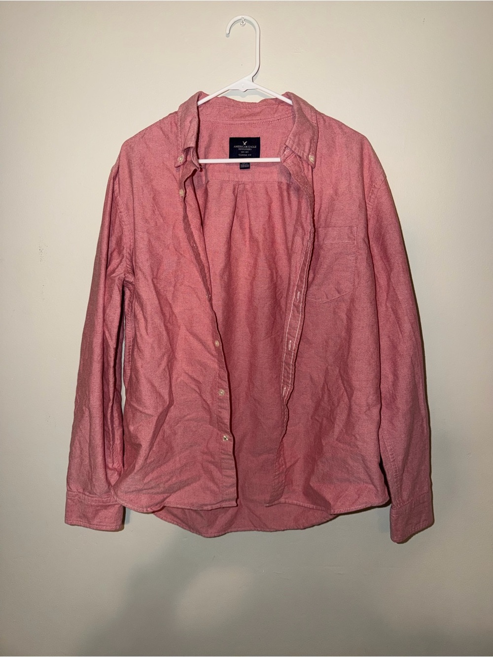 American Eagle Women’s Large Pink Button Down Shirt Classic Fit